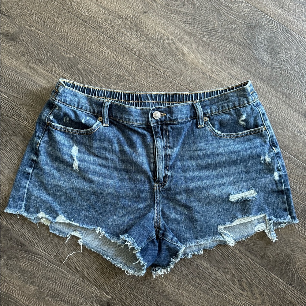 Aerie Distressed Daydream denim shorts